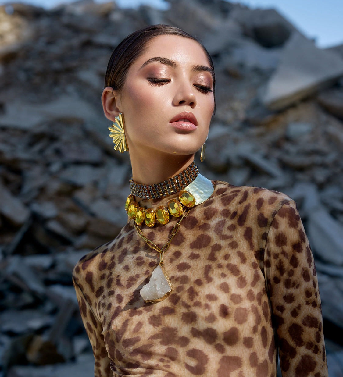 DEOSNECKLACE2.jpg