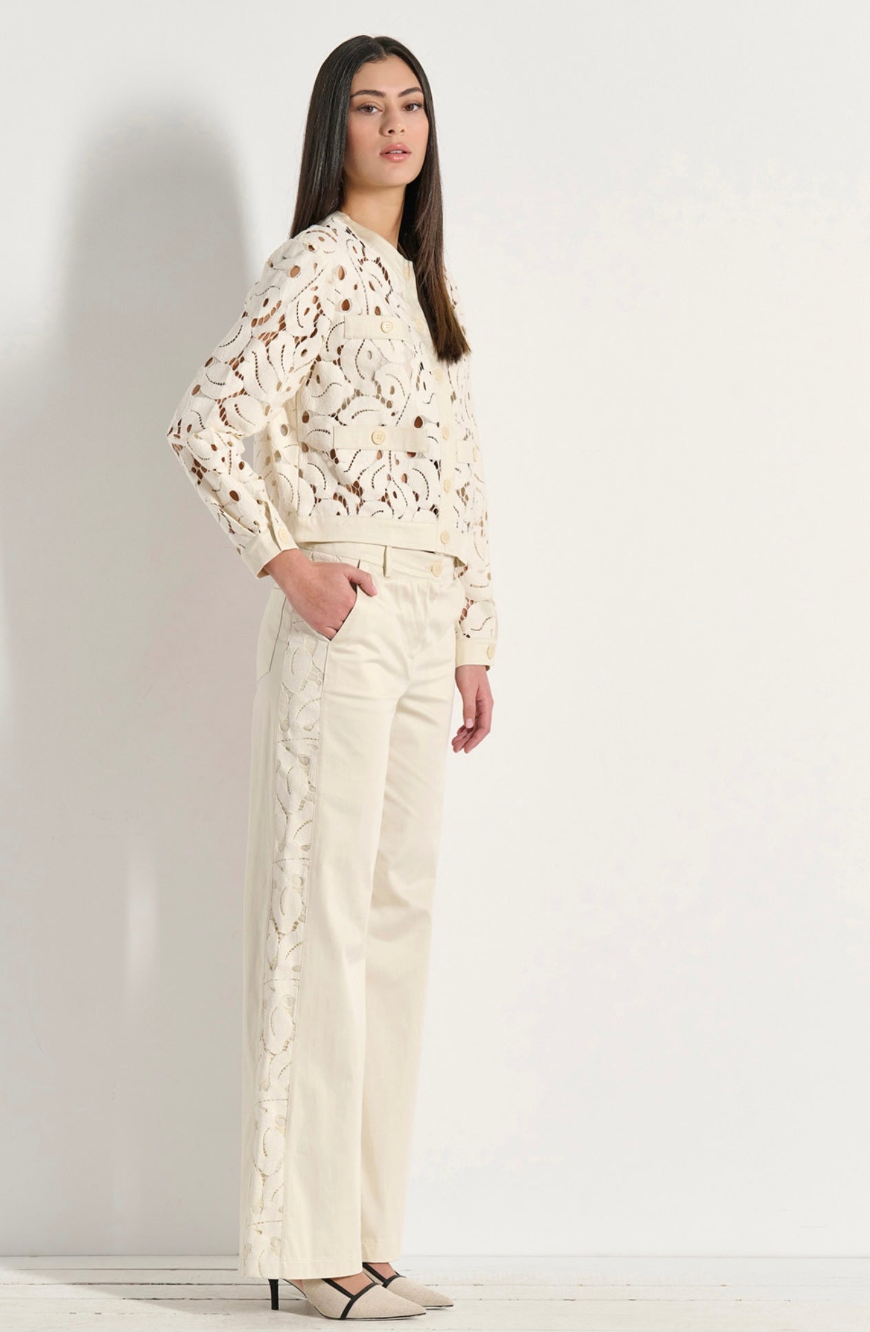 MATIS OFF WHITE PANTS