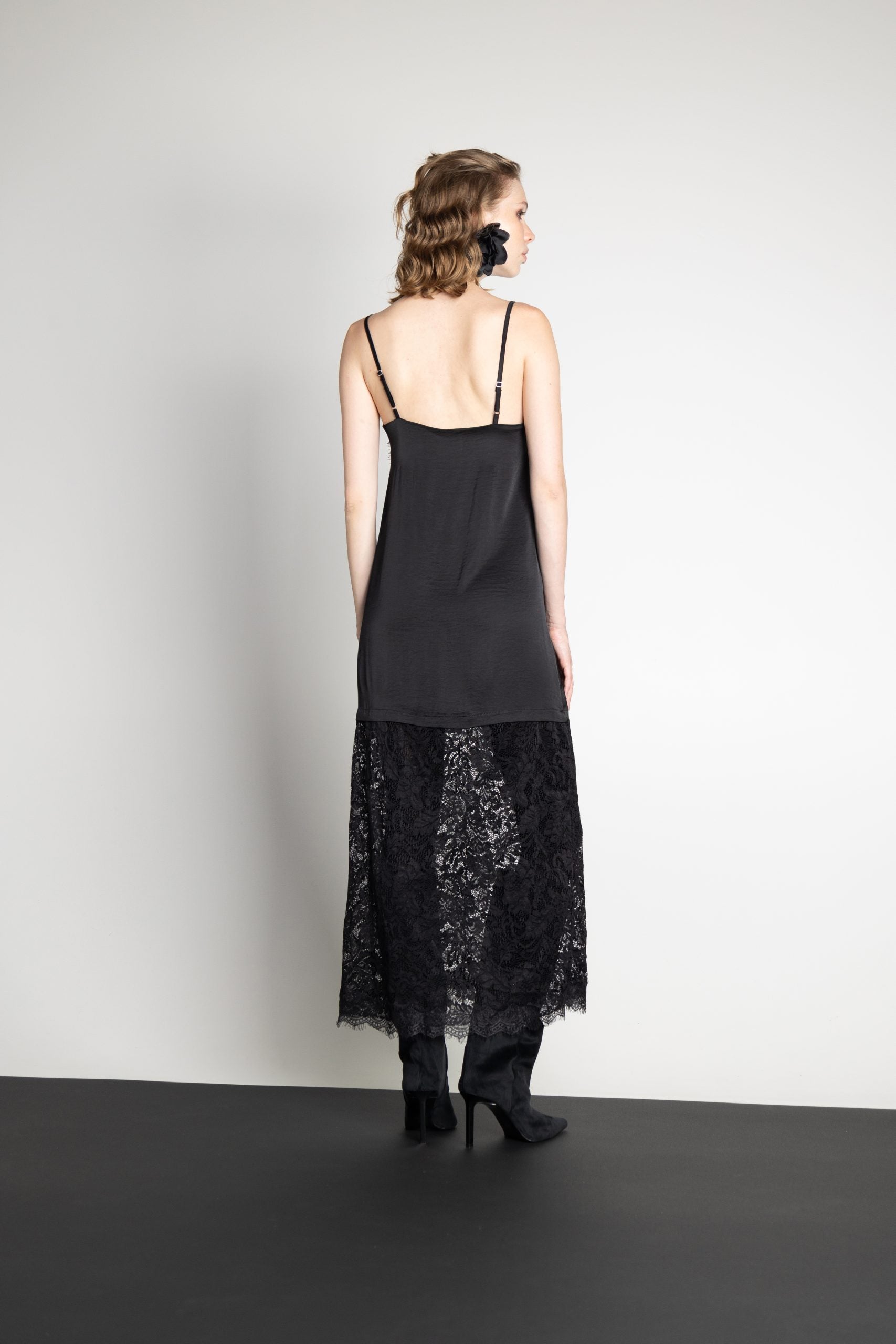 ARIA DRESS BLACK LACE