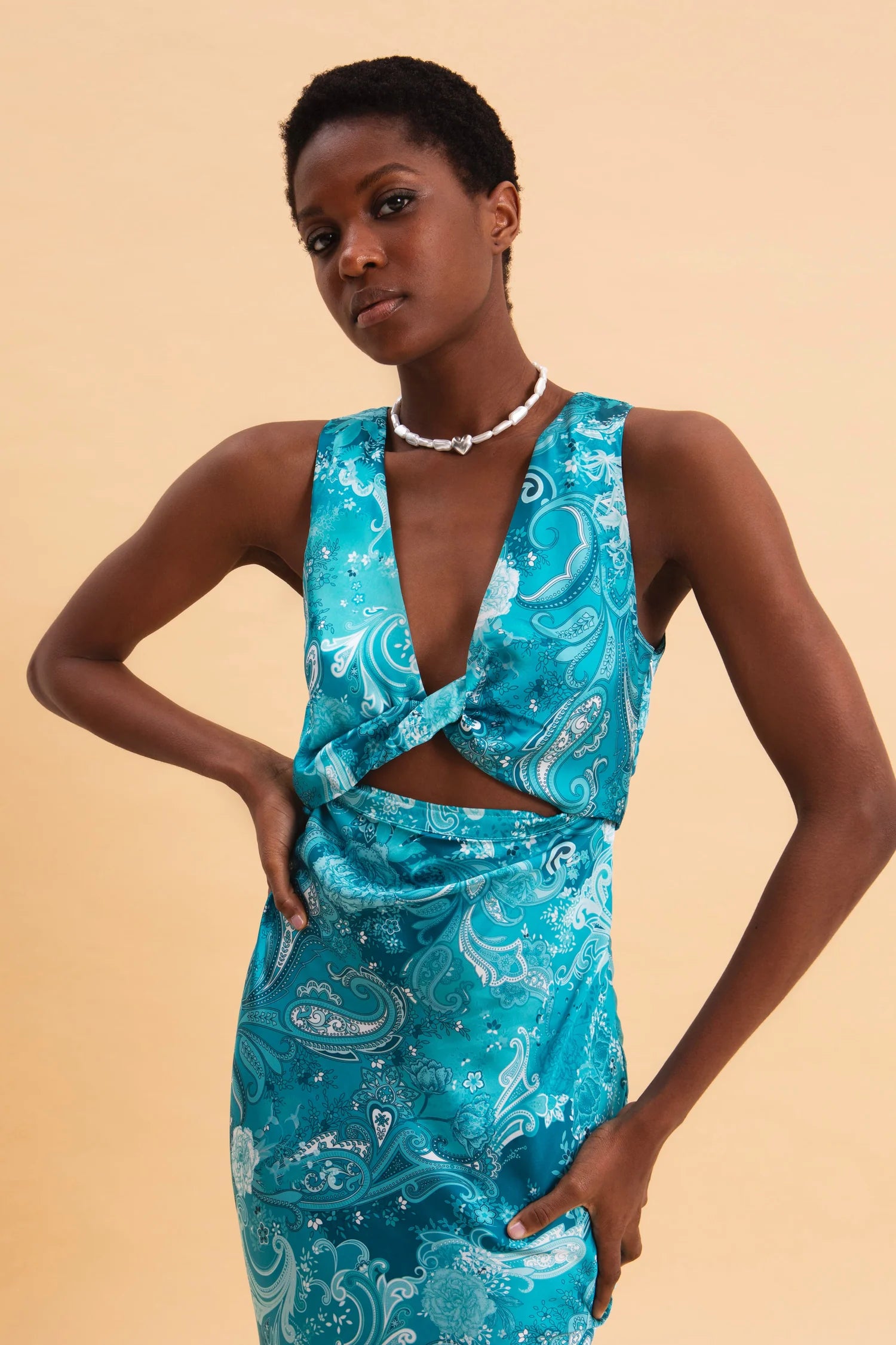 EVELEYA PAISLEY WAVES MIDI SATIN DRESS