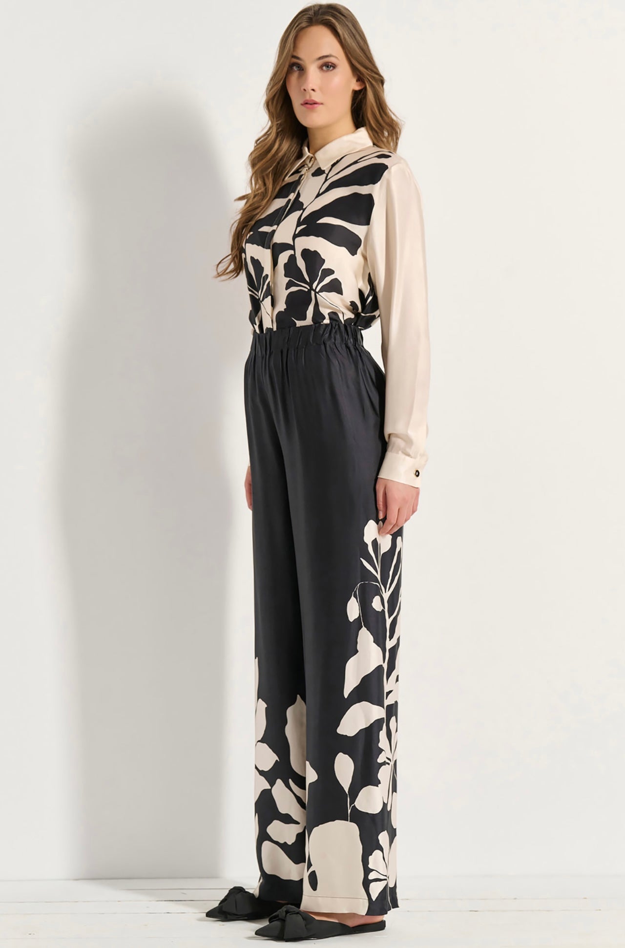 MATIS PANTS WITH DESIGN