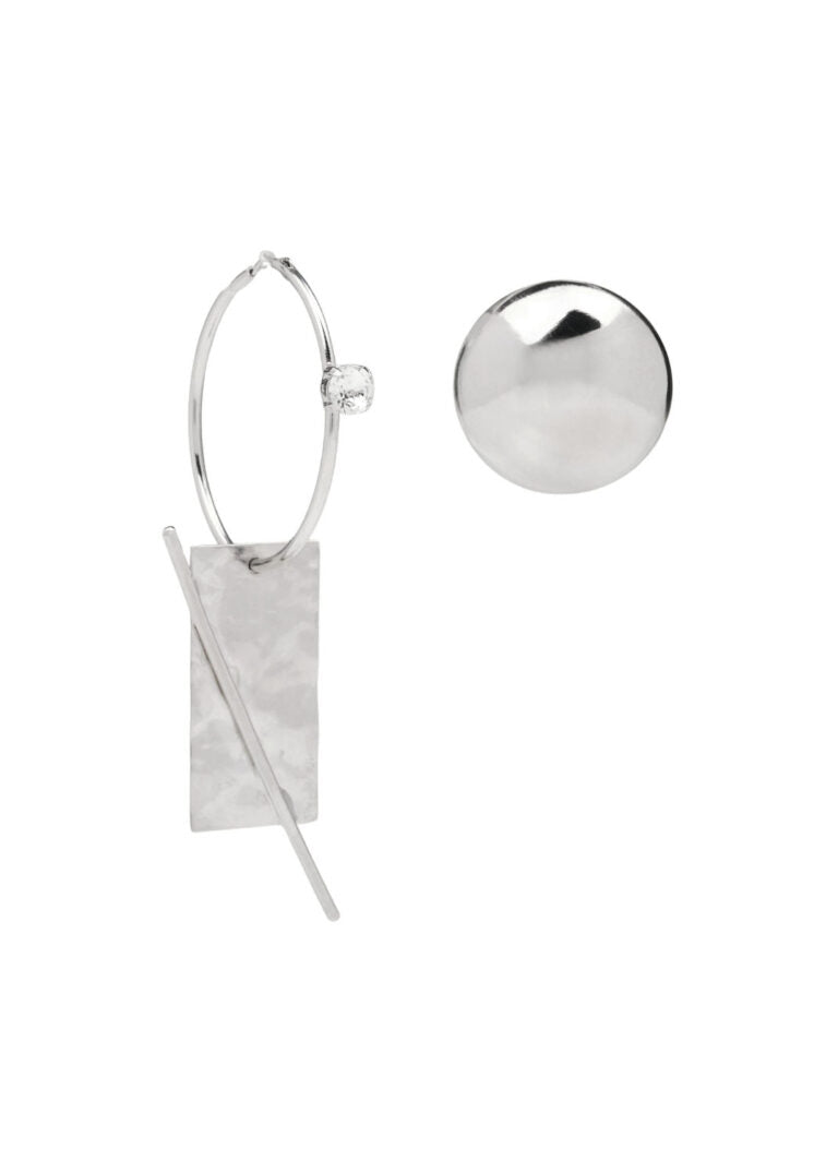 SOLITUDE EARRINGS (SILVER)