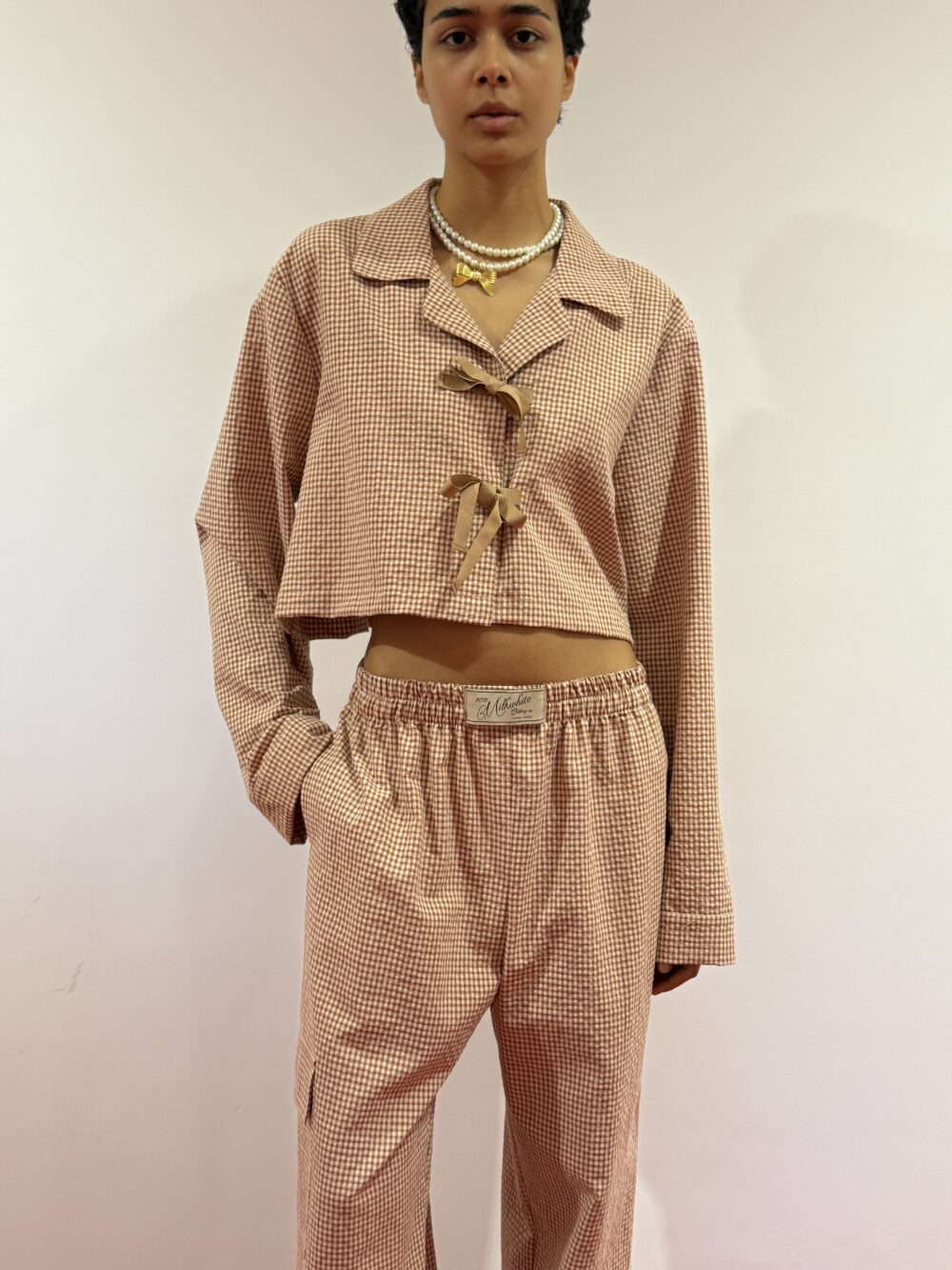 MILK WHITE CARGO PANTS