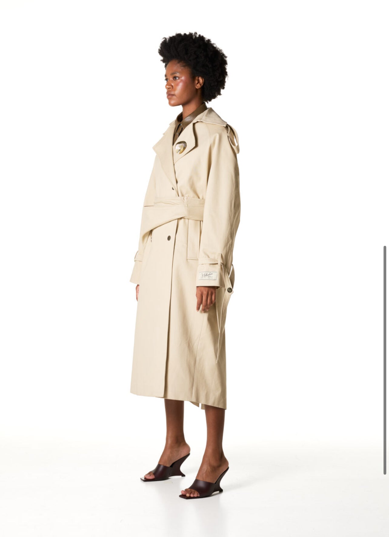 TRENCHCOAT