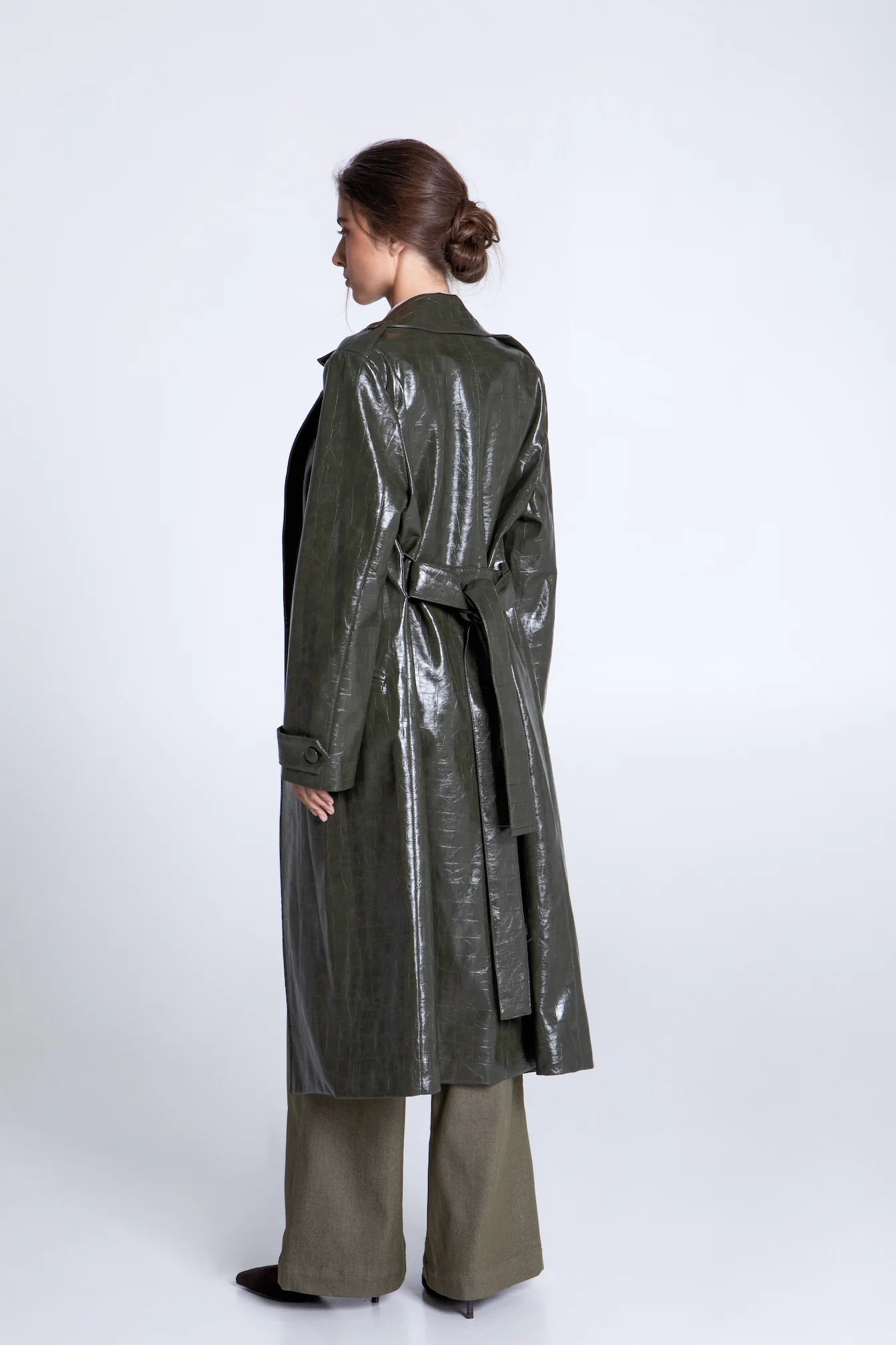 EVELEYA OLIVE CROCO TRENCH COAT